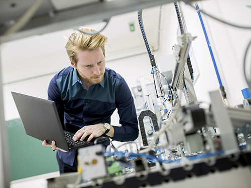 Strojn&iacute; inžen&yacute;r