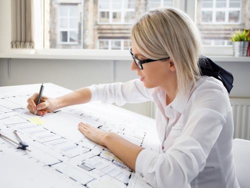 Průmyslov&yacute; design&eacute;r